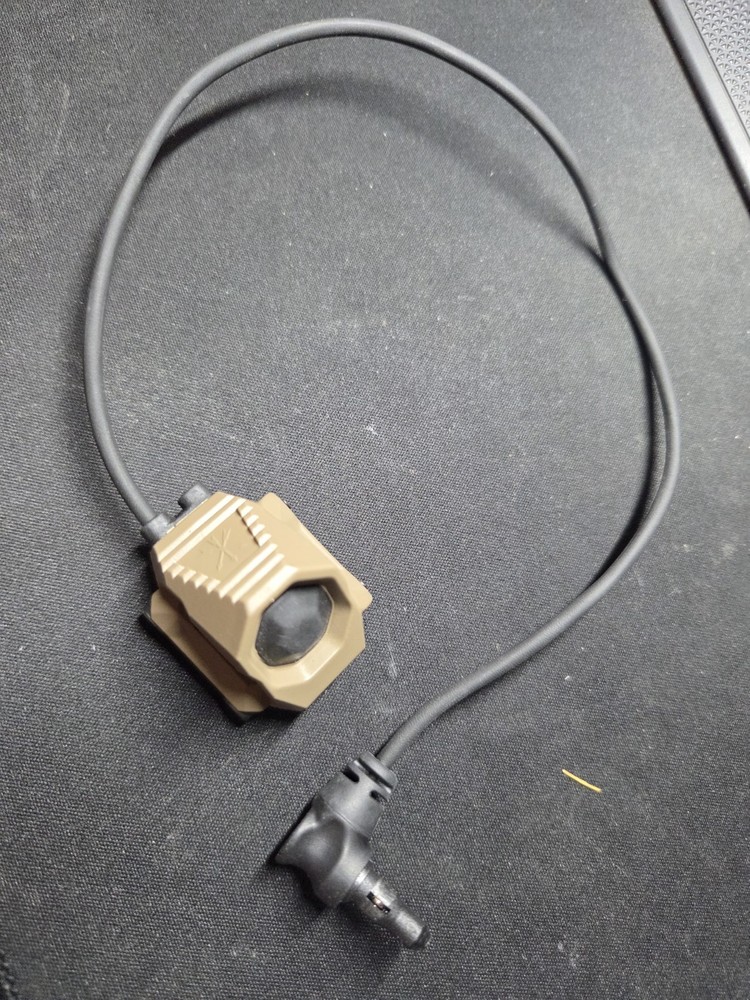 Unity Tactical Axon Single Lead Remote Switch Crane Plug Type 13" FDE