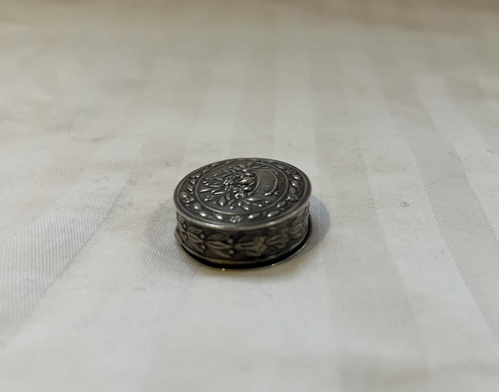 Antique Elaborate 800 Silver Small Flowers Box - Beautiful