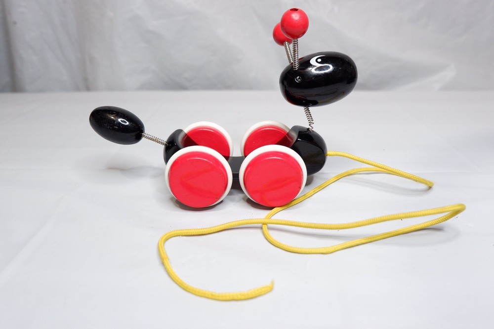 Brio Vintage Pull Toy Dog - FUN!