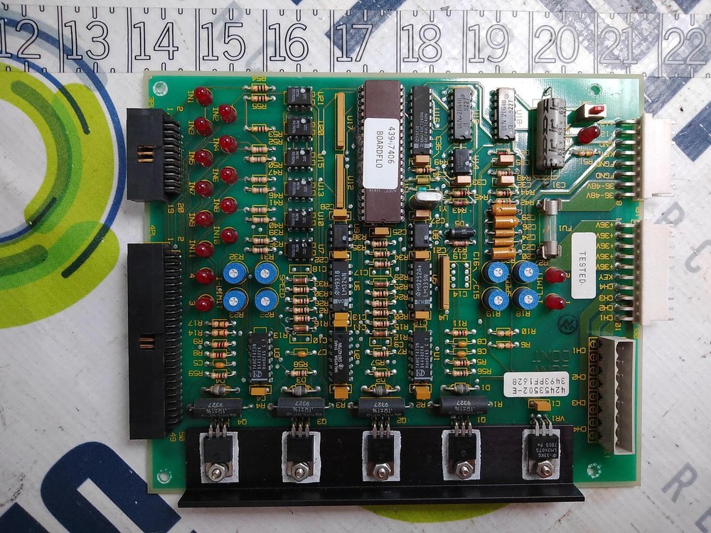 UNIVERSAL 424535032-E CONVEYOR CONTROL BOARD
