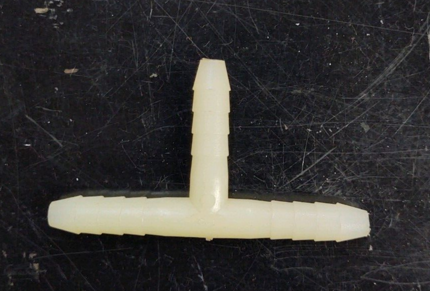 T14W TEE HOSE FITTING POLY