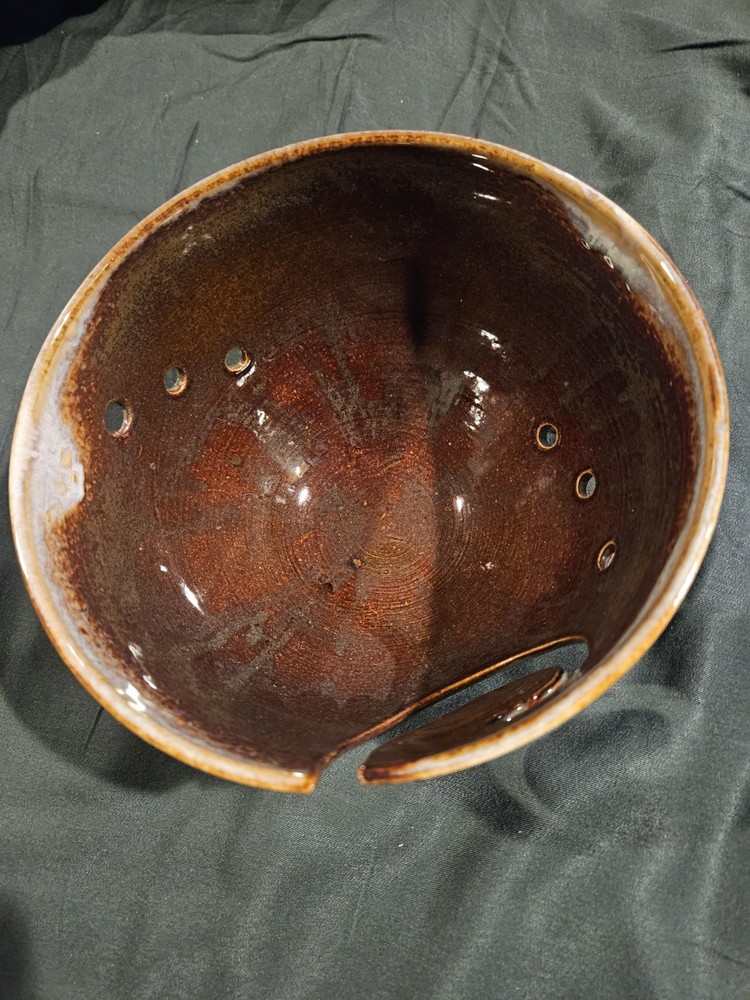 Beautiful handmade Ceramic Yarn Bowl * read description*