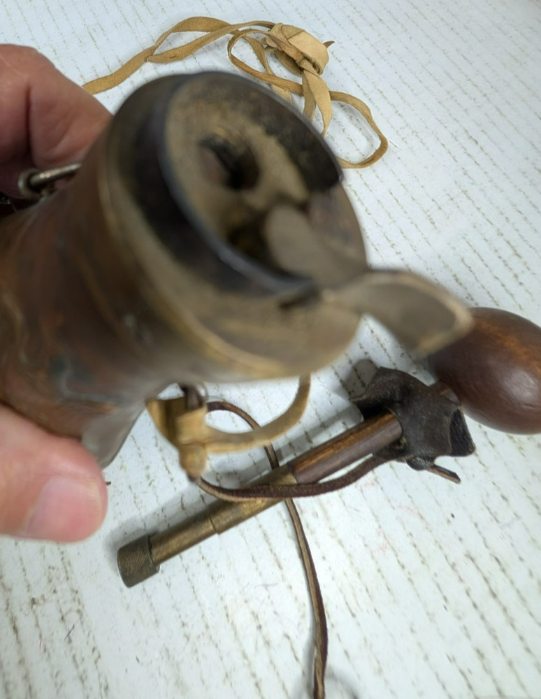 Antique Brass U. S. Powder Horn & Muzzleloader 7' Long