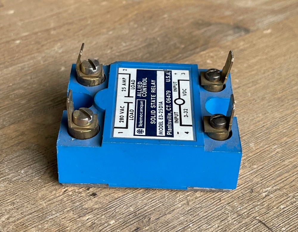 TELEMECANIQUE ALLIED CONTROL MODEL E3-25D1A SOLID STATE RELAY 25A 280VAC