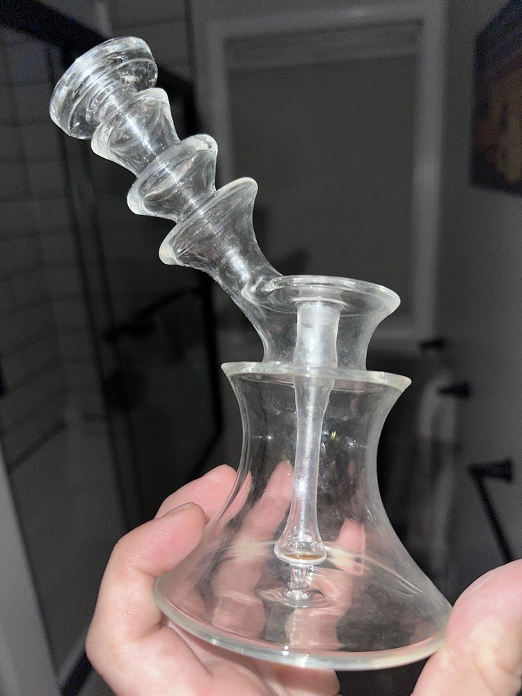 Evan Shores titty rig