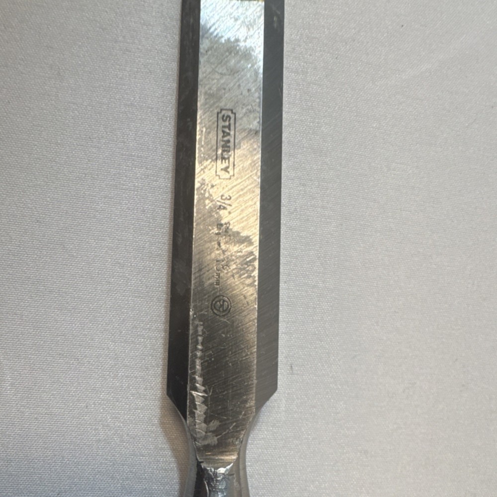 Stanley Bevel Edge Chisel 3/4 in Steel Blade Yellow Black Plastic Handle