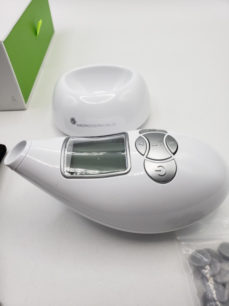 Microderm GLO Diamond Microdermabrasion Machine "Missing The Diamond Tip"