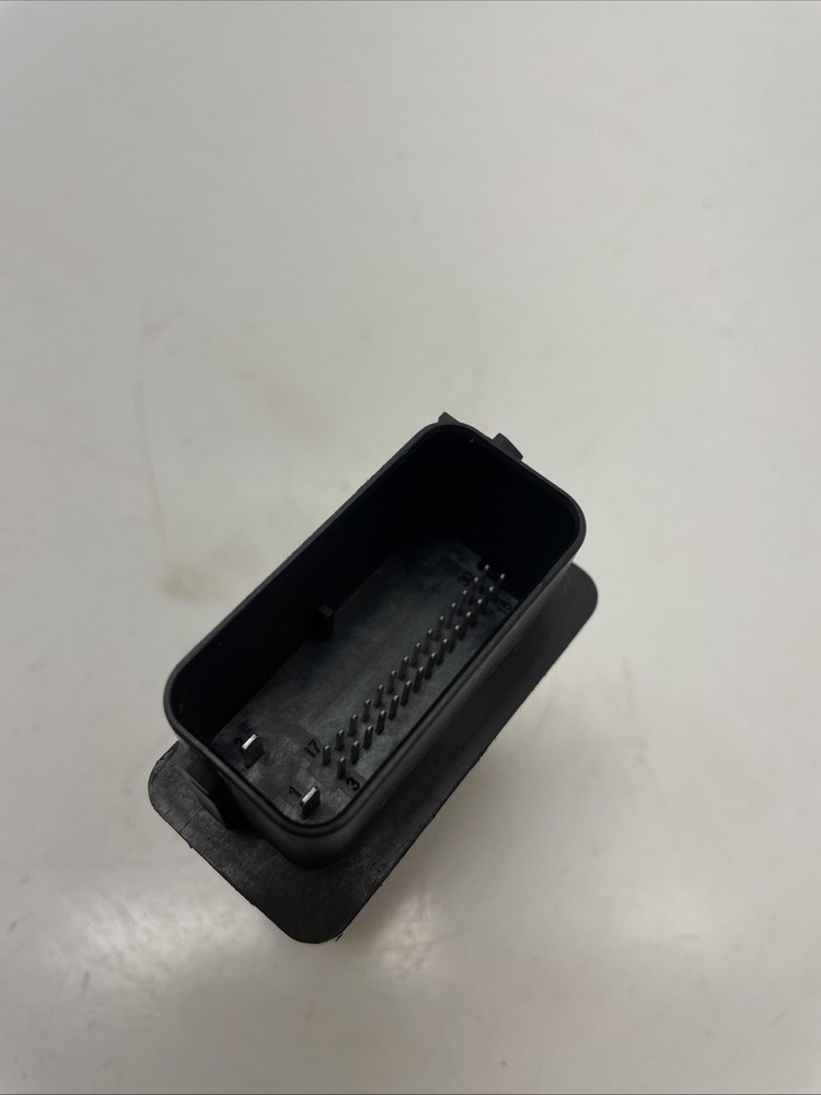 ♻️ Bmw Ce 04 2022 - 2026 Base Light Control Module ♻️