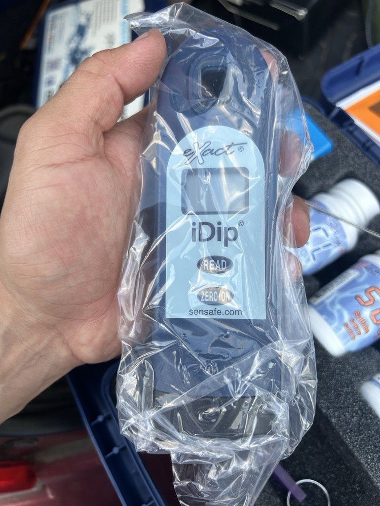 eXact iDip Water Testing Meter