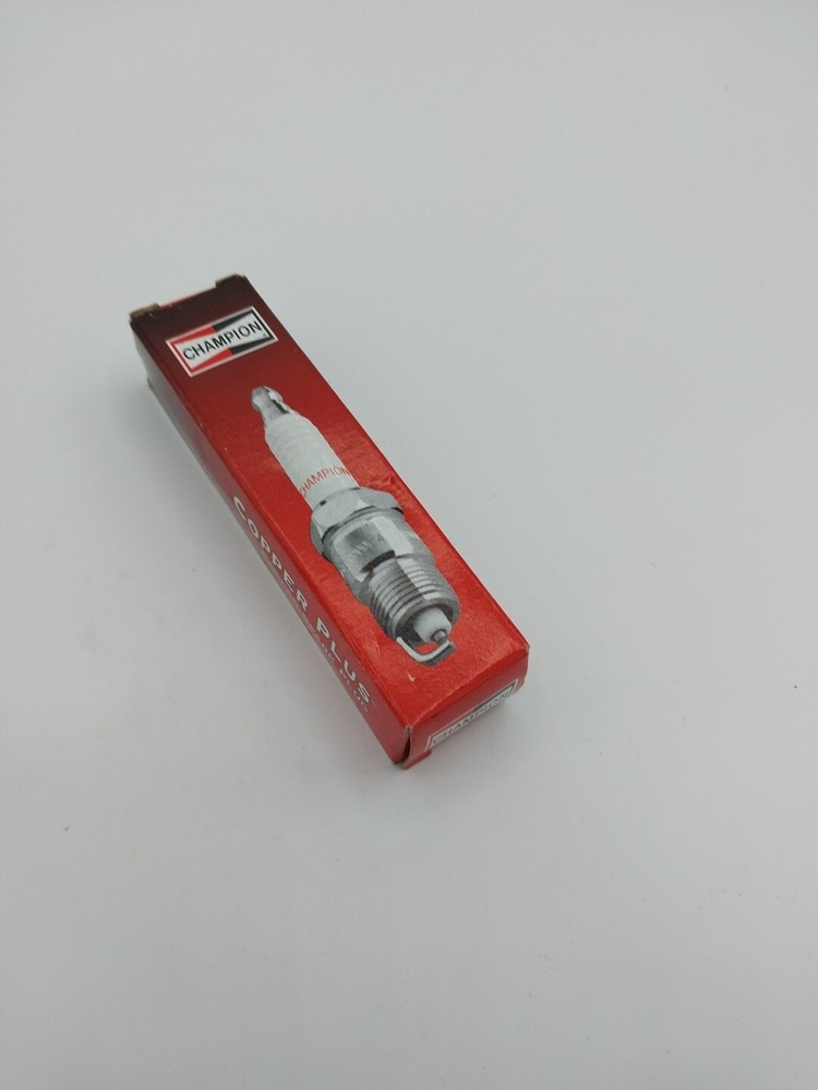Champion Copper Plus RV8C / 121 spark plug