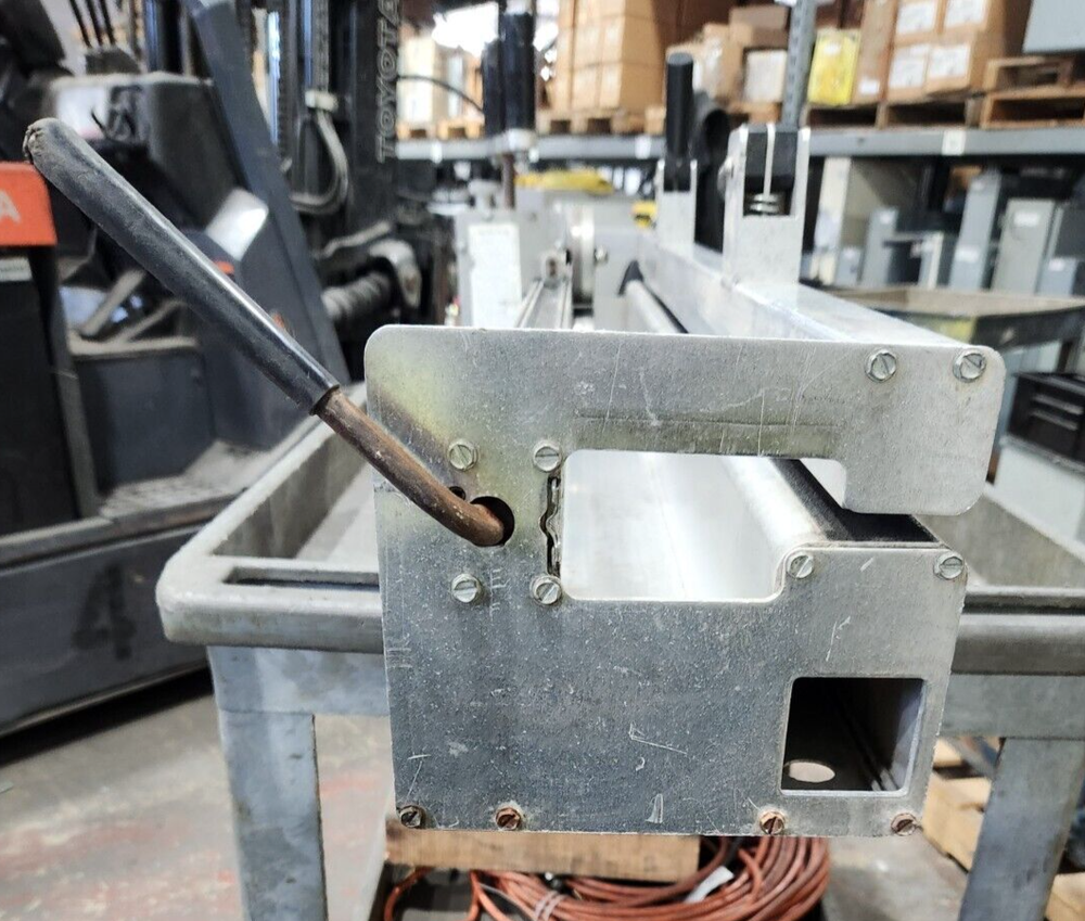 😎 FLEXCO CLIPPER 48" MANUAL ROLLER BELT LACER RL-48