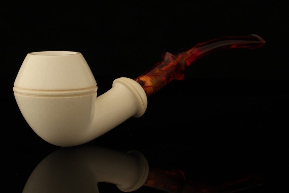 Rhodesian Block Meerschaum Pipe with fitted case 14606