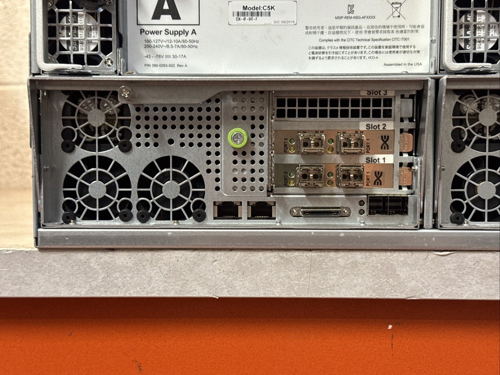 HP CS5000 disk array Rack (4U) - 10Gb Ethernet Flash Array with 2x Controllers