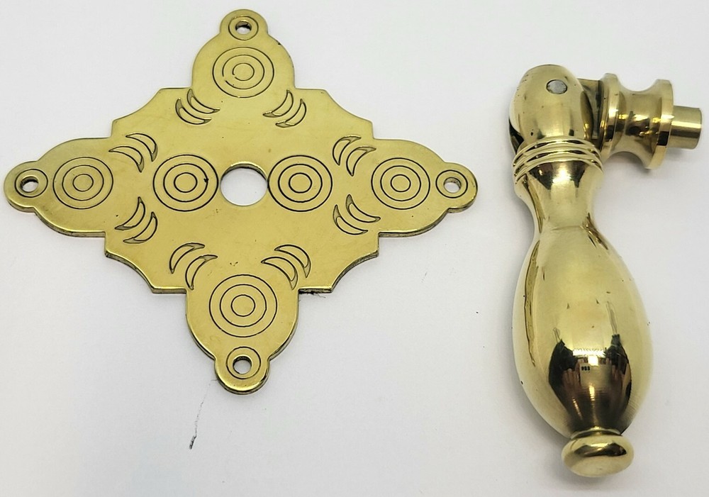 Colonial Revival Early American Single Post Teardrop Pull Solid Brass chased NEW