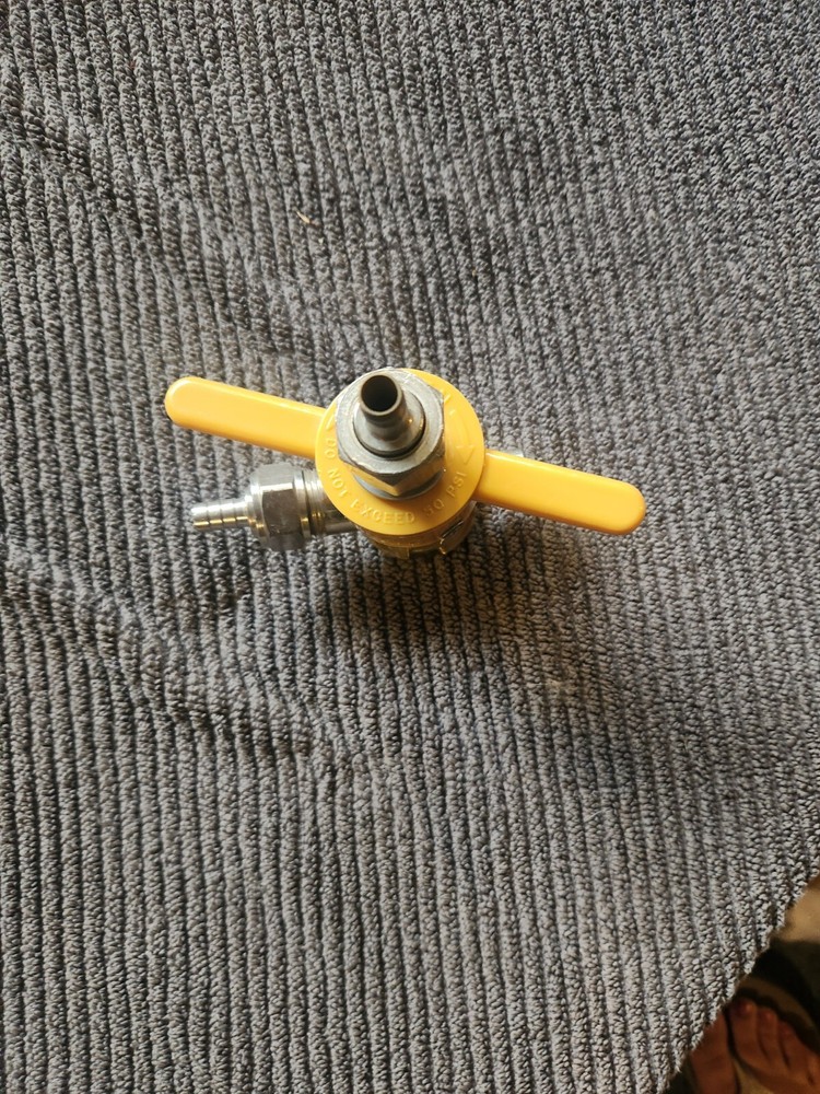 Keg Coupler D System Yellow New