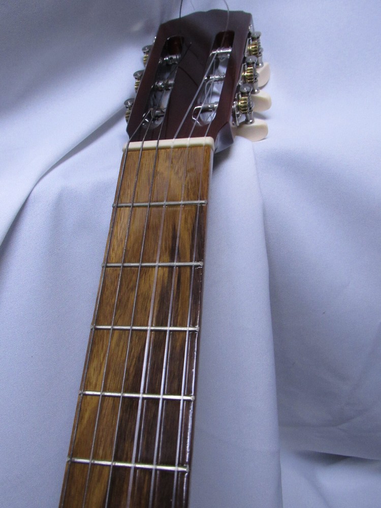 aristides guzman mora classical guitar