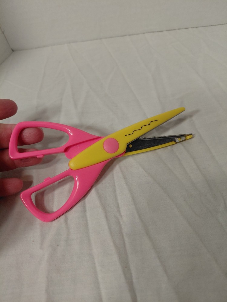 Zigzag Paper Edge Scissors, Paper Scissors