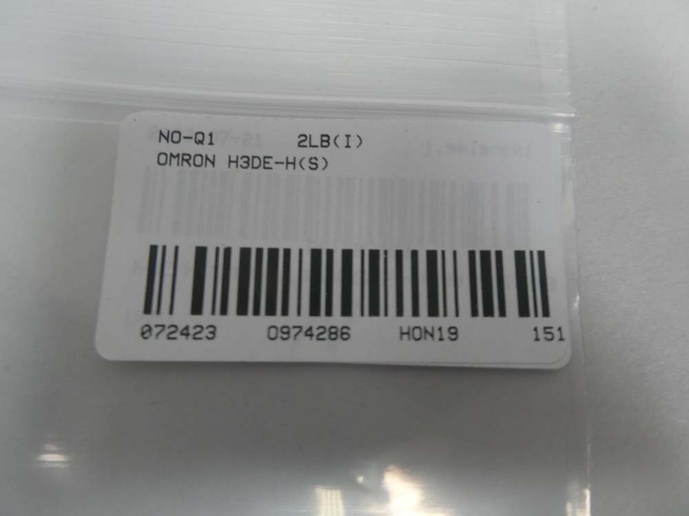 Omron H3DE-H(S) Timer 24v-ac/dc