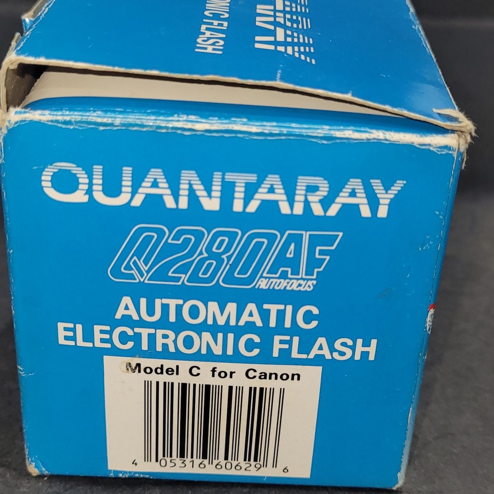 Quantaray Q280AF Model C Automatic Electronic Flash. Mint In Box.