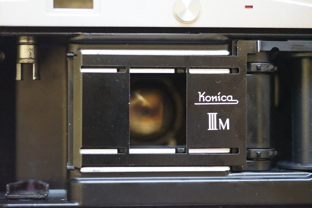 @RARE@ Full/ Half Frame Konica IIIM Rangedinder with Half Frame Adapter!