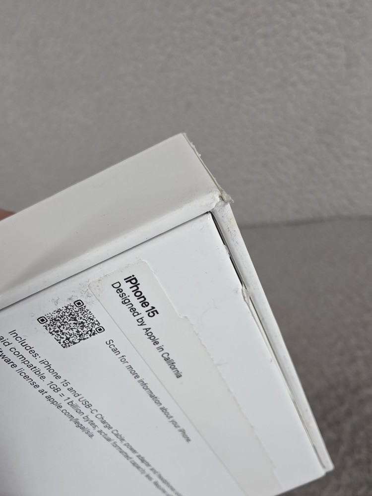 iPhone 15 Empty Box