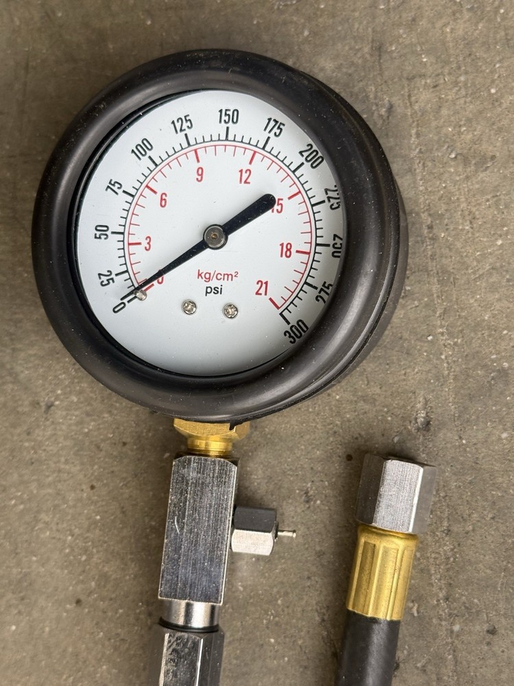 Quick Auto Tune UP Engine Cylinder Compression Pressure Check Tester Meter Gauge