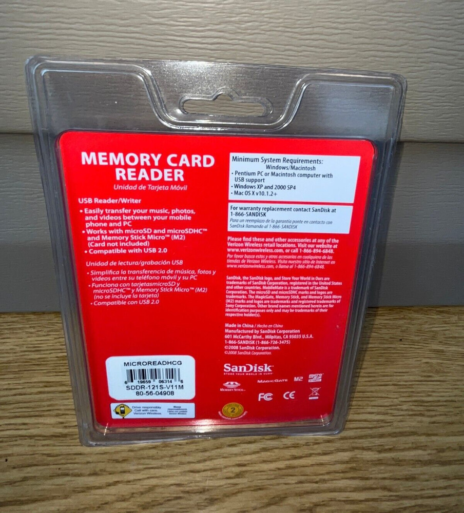 SanDisk MobileMate Micro Memory Card Reader SSDR-121S-V11M. New/Sealed