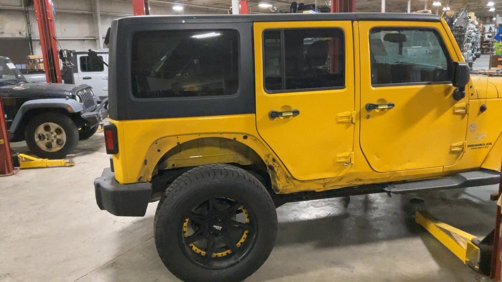 Used Windshield Frame fits: 2015 Jeep Wrangler Grade A