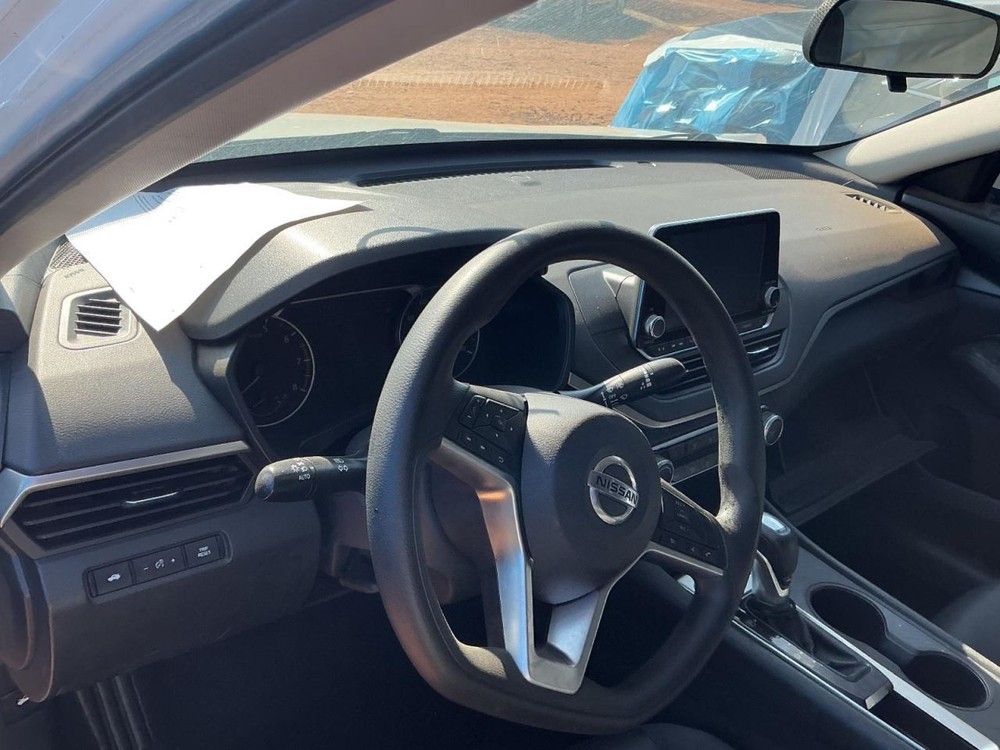 ALTIMA 2019 Glove Box 4958331