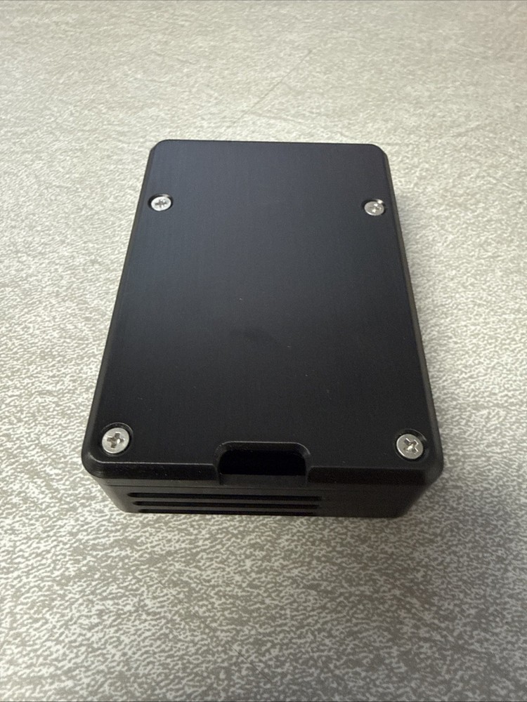 Raspberry pi 5 aluminum case Anodized Limited Edition (Slight Scratch 2nd Image)