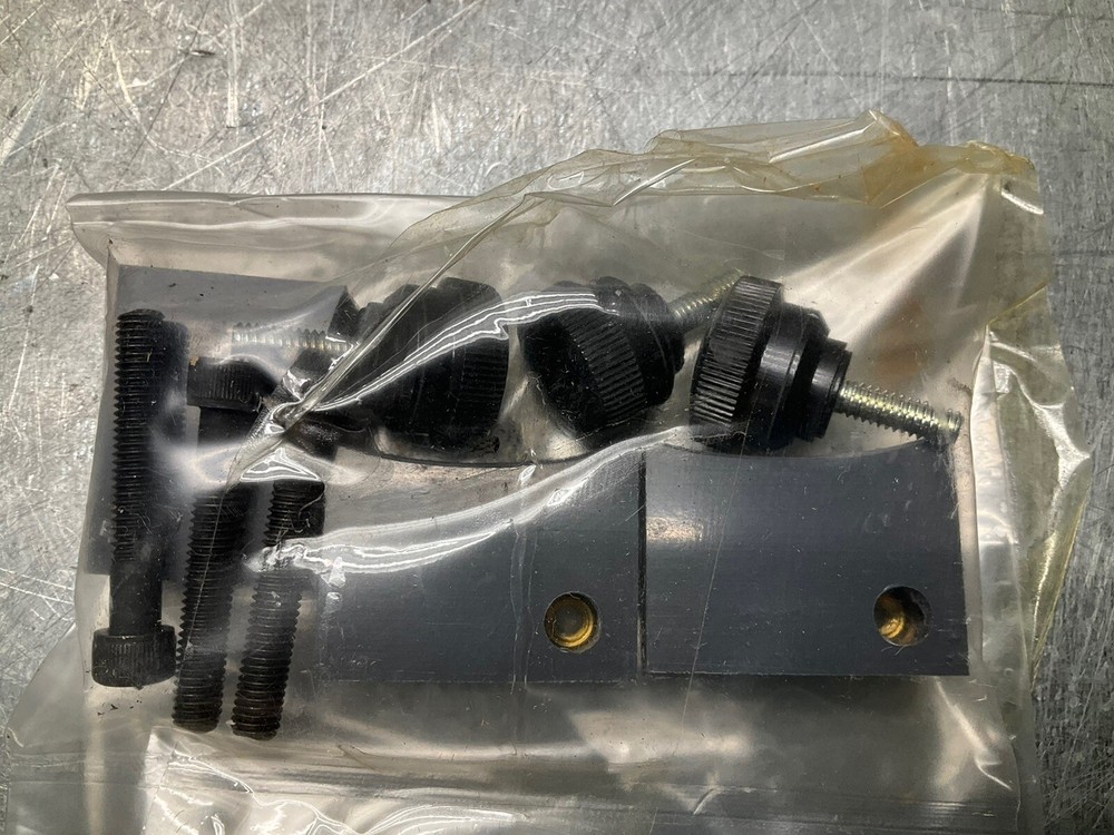 Bridgeport Milling Machine #3 Right Angle Attachment Shield Assembly New