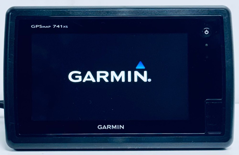 Garmin GPSmap 741XS GPS Chartplotter Multifunction GPS Display