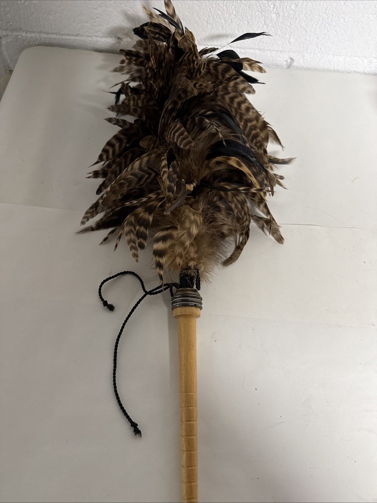 Real Feather Duster with Rope Hook and Wooden Handle