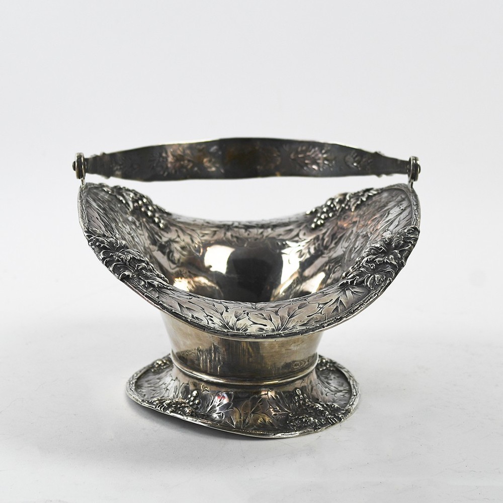 Sterling Silver Oval Fruit Bowl w/ Handle 19.03ozt