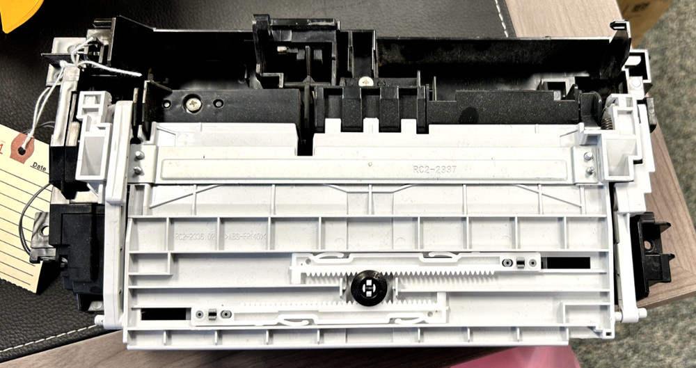HP Paper Feed Assembly RC3-1490
