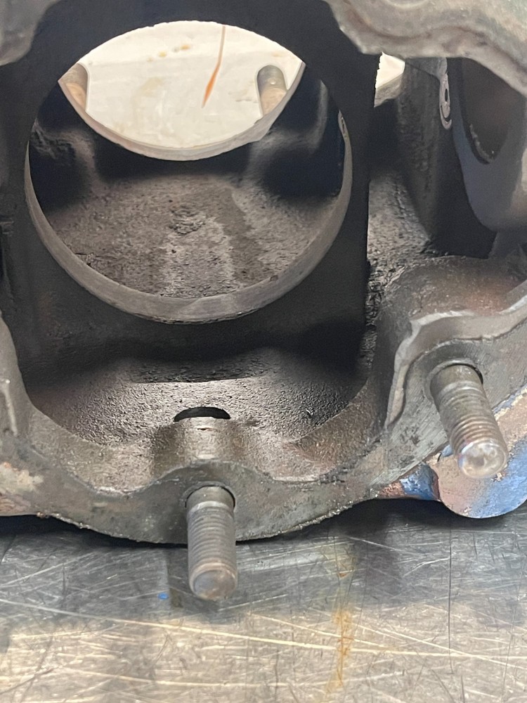 Long 260 Tractor 3pt Rockshaft Housing