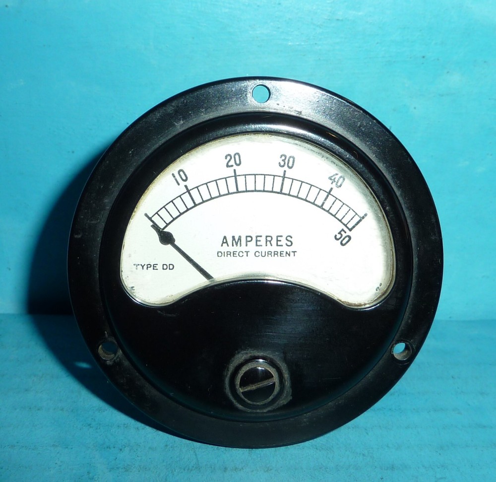 Roller-Smith DC Amperes Panel Meter 0-50 Amps 2 5/8in Type DD