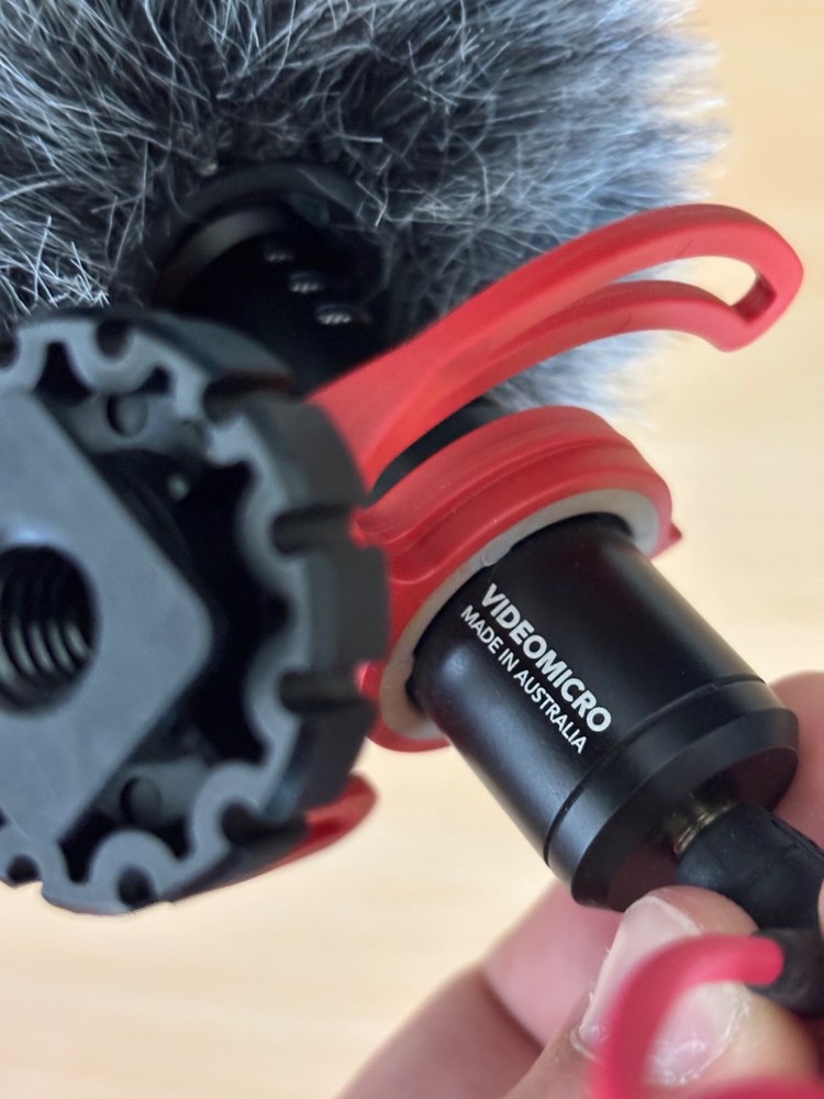 Rode VideoMicro Compact On Camera Microphone