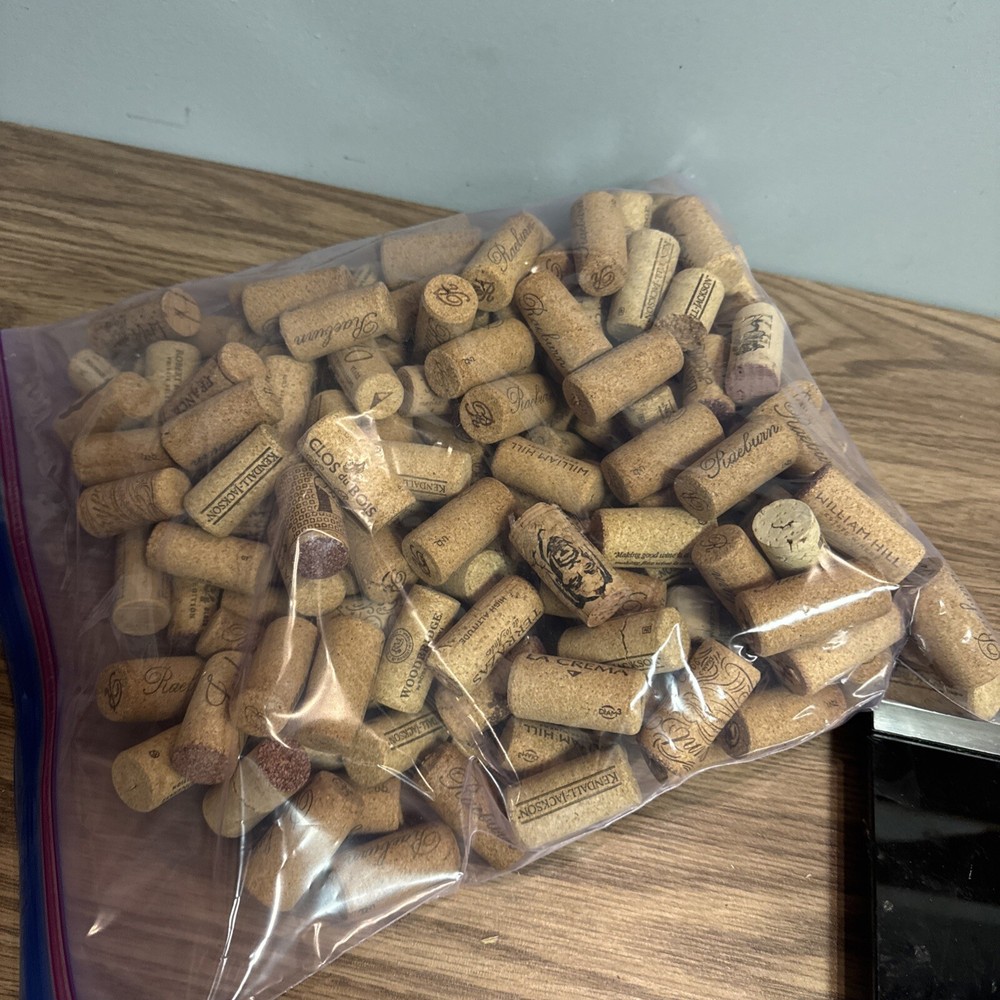 Corks 2.77 pounds Natural Tapered Soft Corks