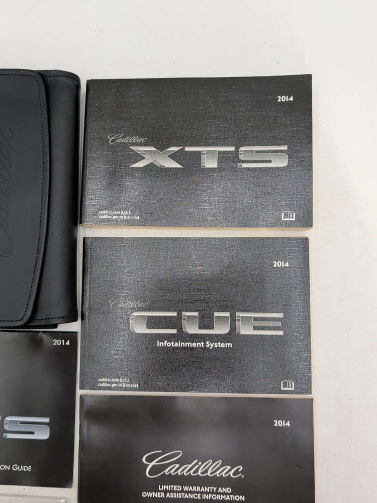 2014 Cadillac XTS Owners Manual With Navigation System Plus Case