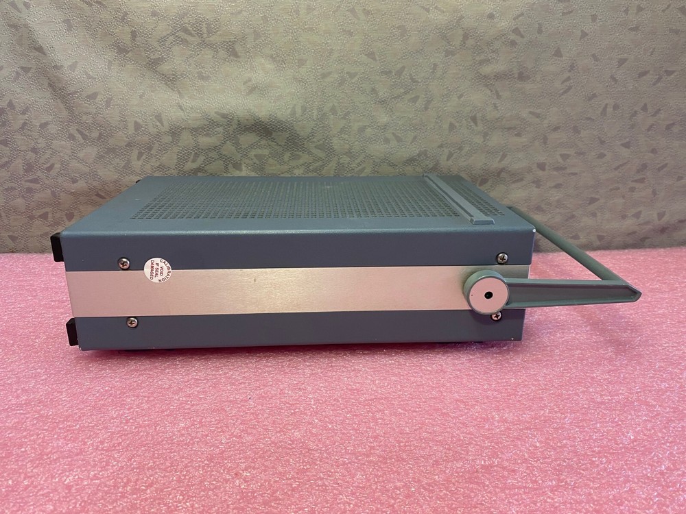 Rohde & Schwarz URV5 MILLIVOLMETER