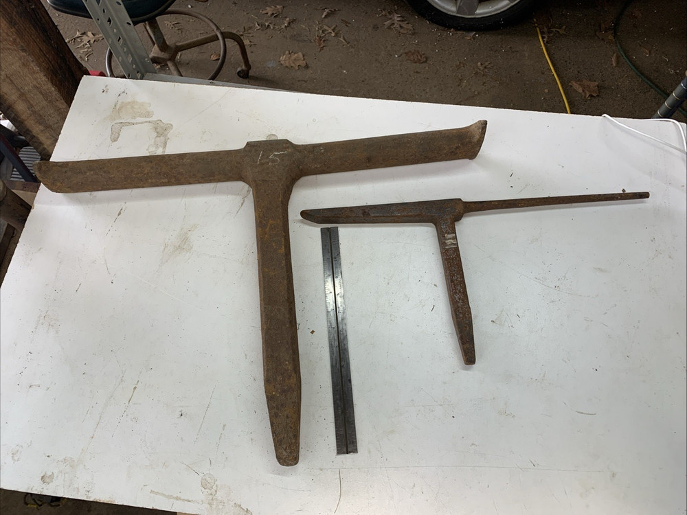 2 Pexto  Forming Stakes 28lb & 4 Lb