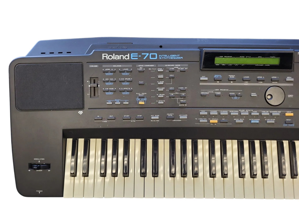 Roland E-70 Intelligent Synthesizer