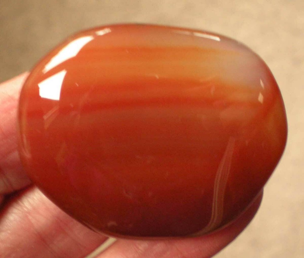 Carnelian Agate Palmstone sc707ff
