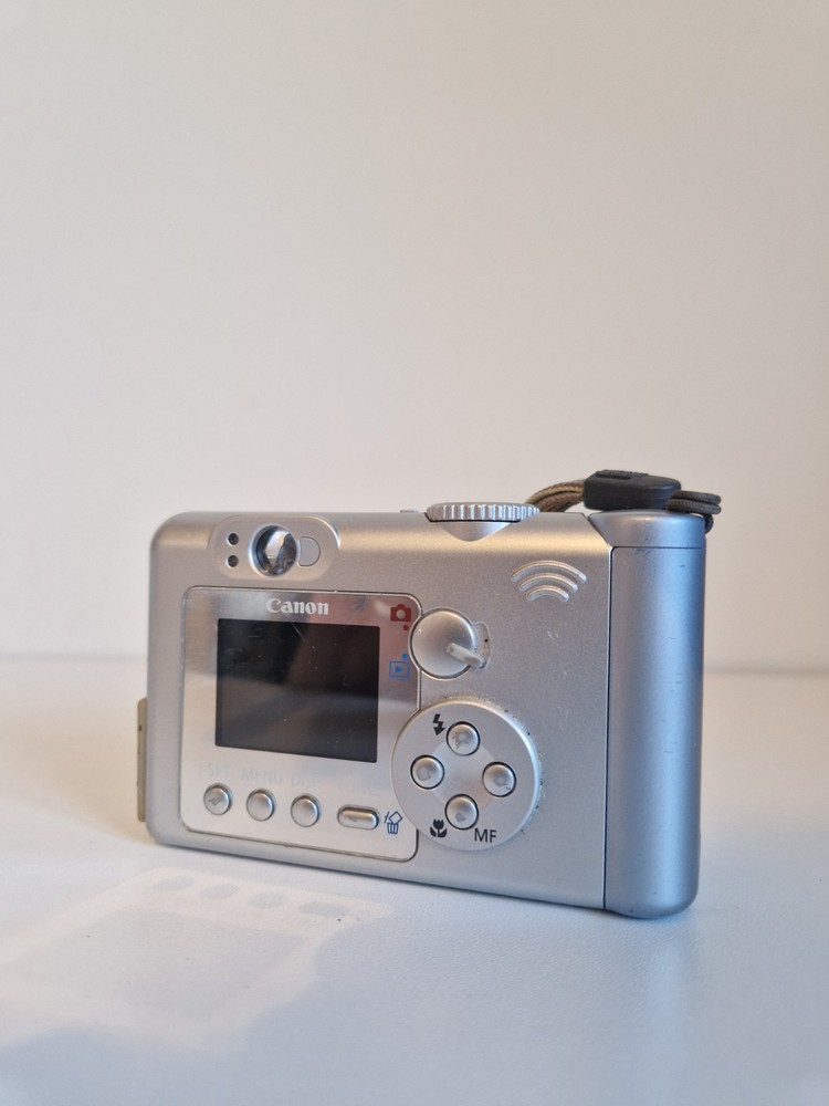 Canon PowerShot A60 2.0MP Digital Camera Silver - Faulty