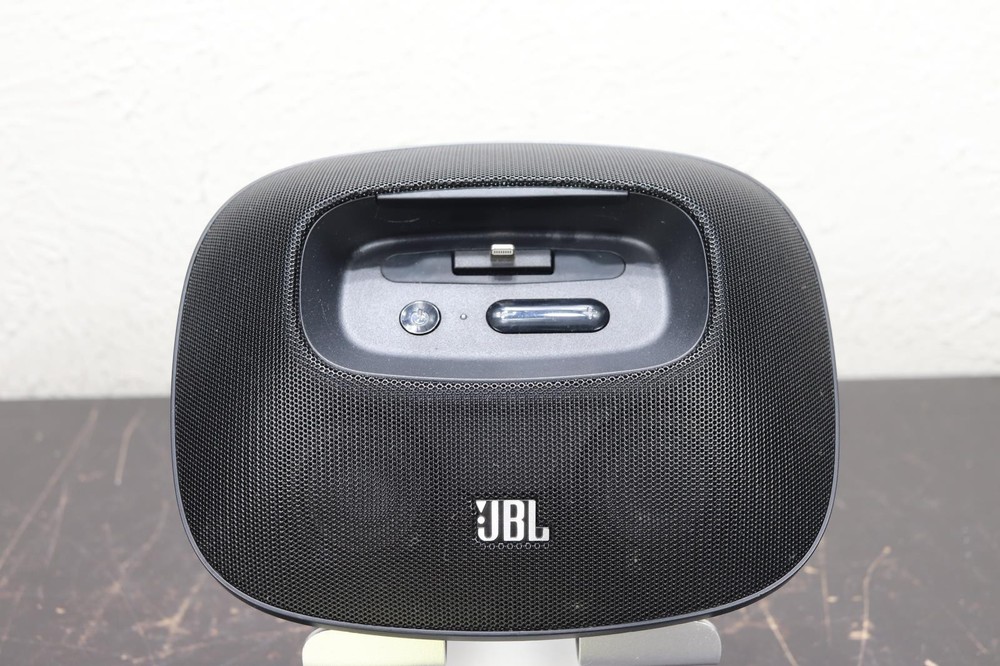 JBL OnBeat Micro Speaker Dock Lightning Connector For iPhone