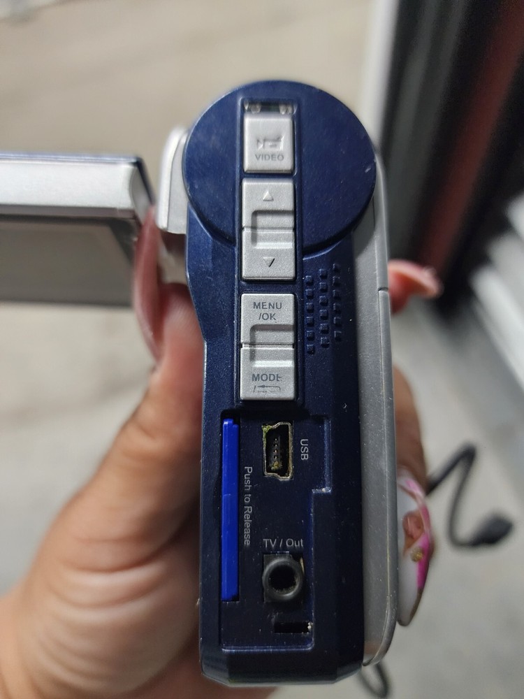 Polaroid CAA-03040S Camcorder