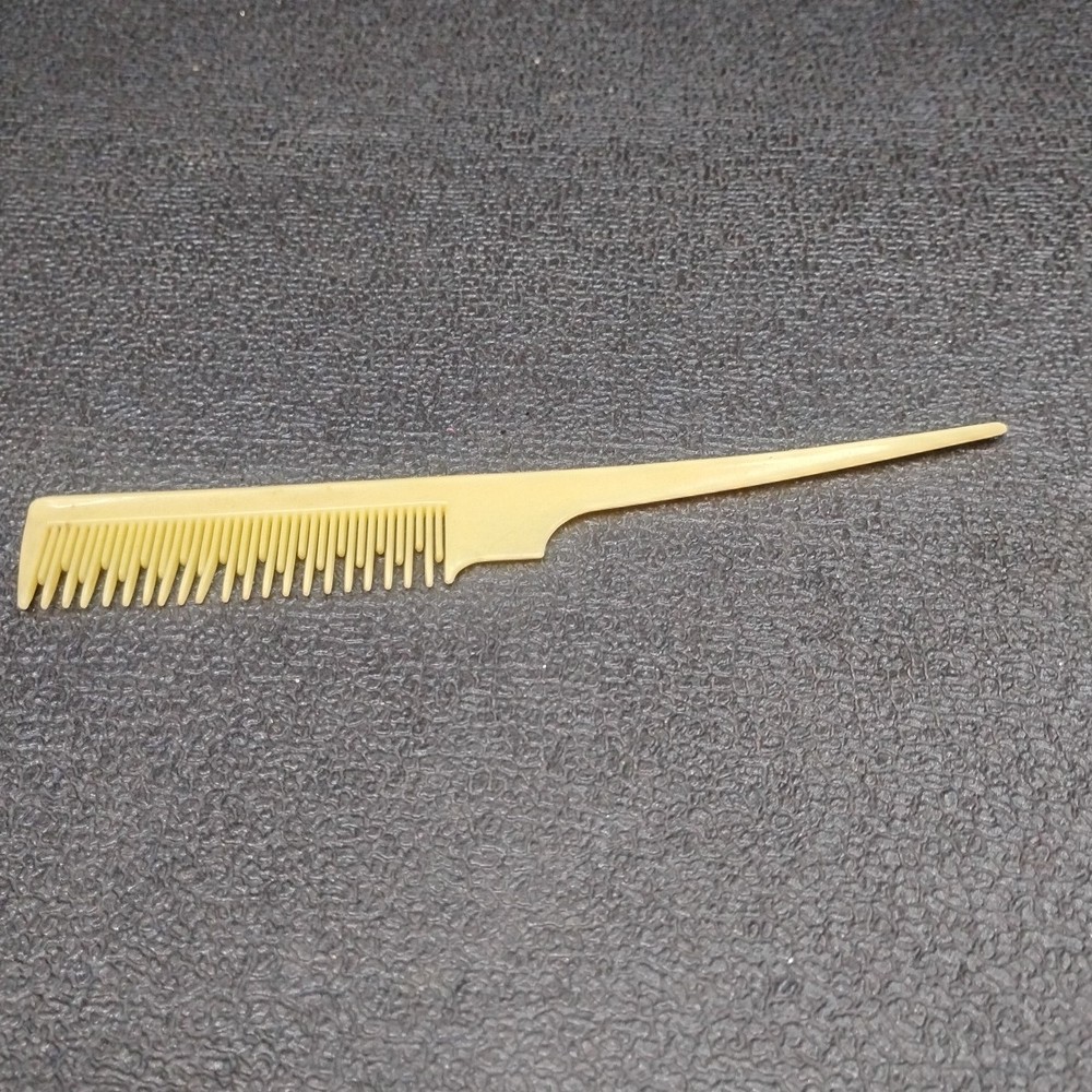 Vintage 8" Plastic Professional Style Teasing Comb Pick