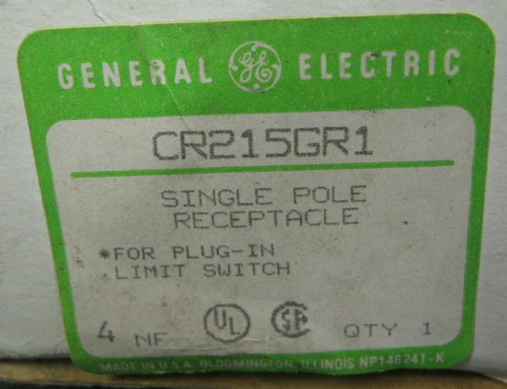 GE CR215GR1 Single Pole Receptacle