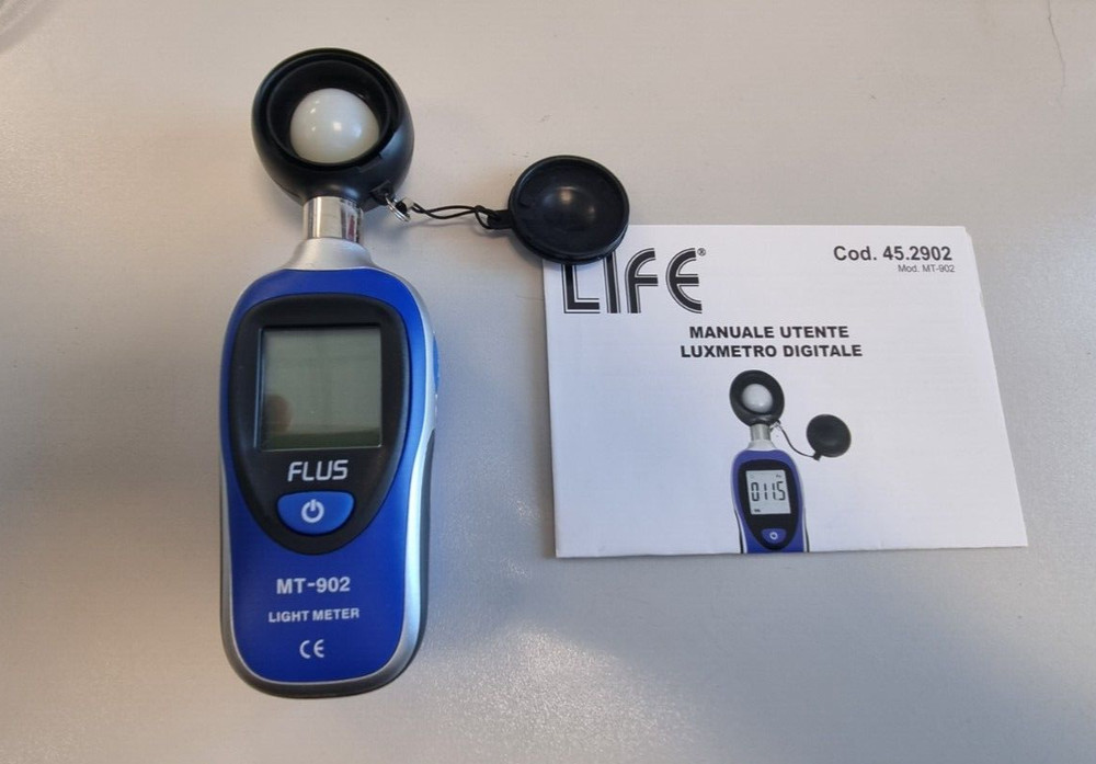 MT-902 DIGITAL LUXMETER